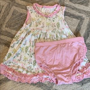 Magnetic me dress and bloomers